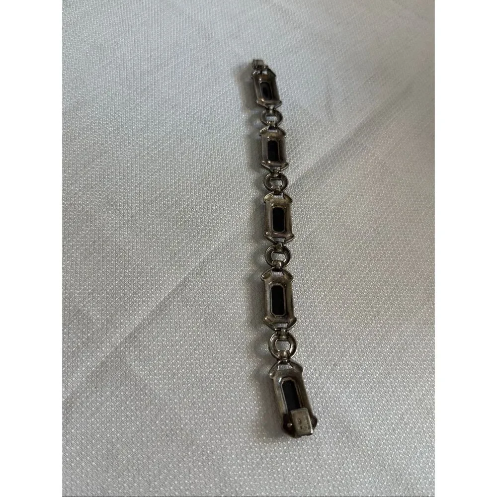 Vintage 925 Sterling Silver Onyx And Marcasite 8.5